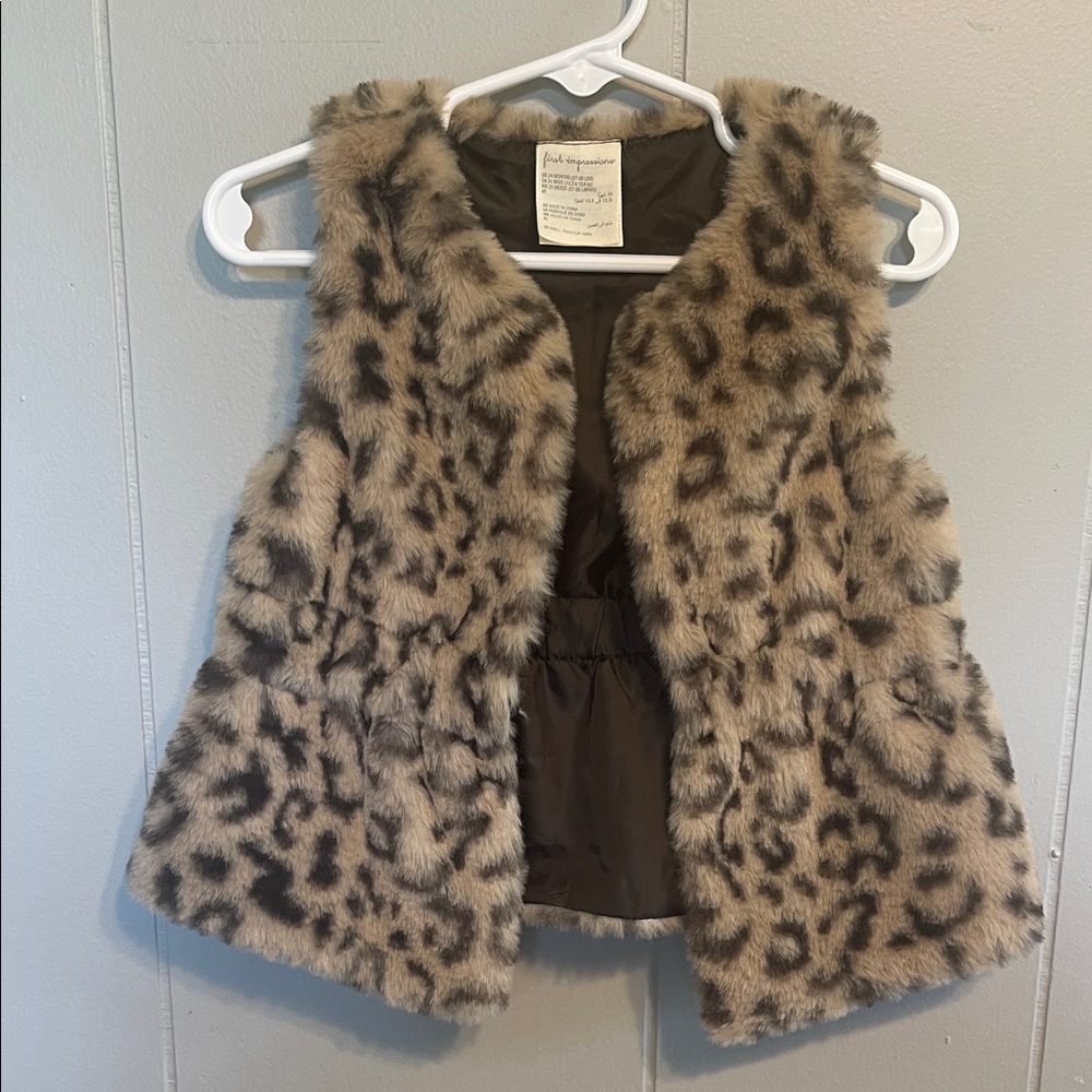 First Impressions Girls Leopard Faux Fur Vest - Tan and Black